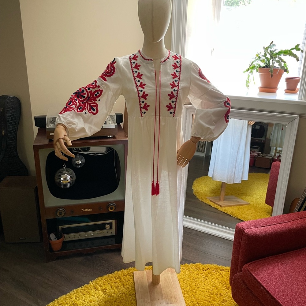 Vintage White and Red Embroidered Maxi Dress